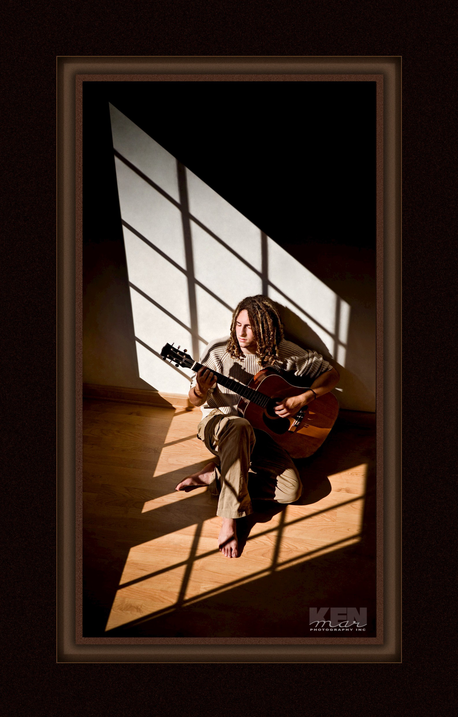 This is an example of the predictable consistency of quality portraits created at KenMar Photography Inc.
