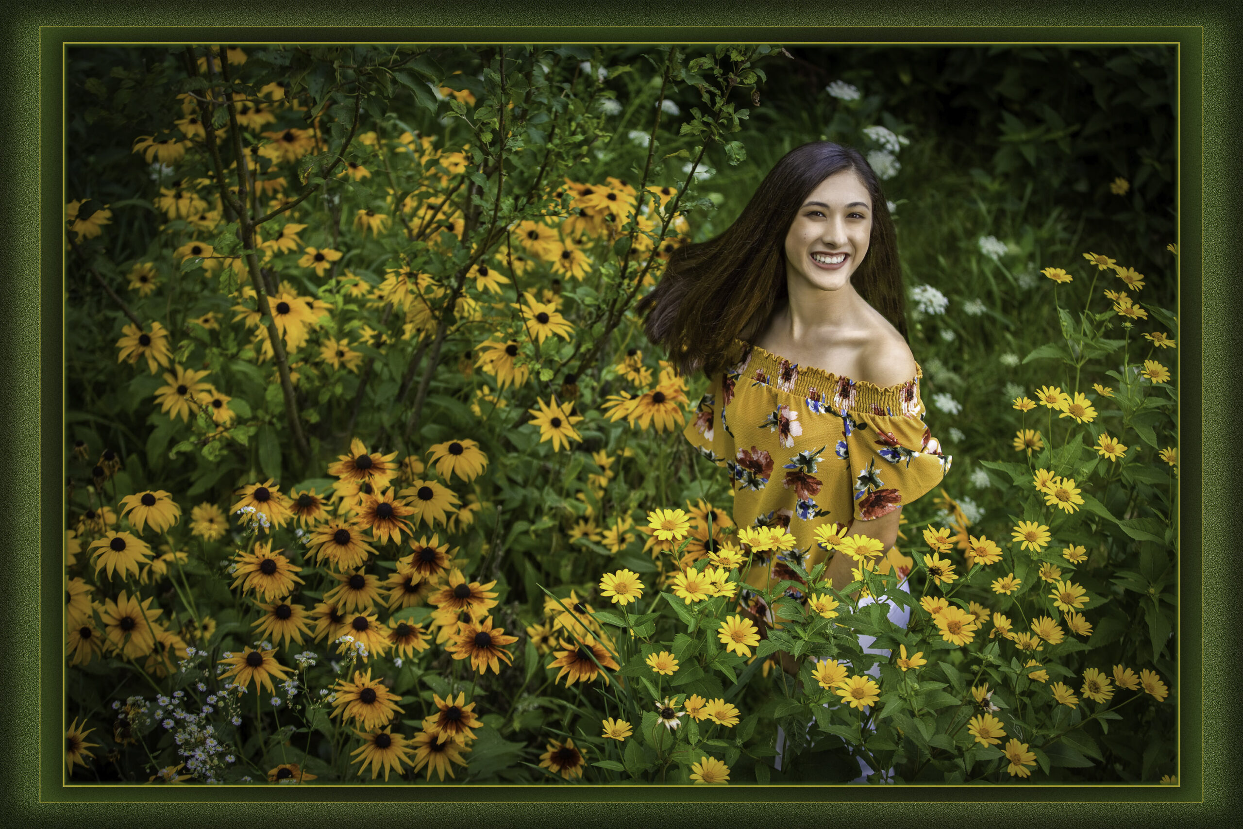 July Senior Sessions — 25% Off All Month